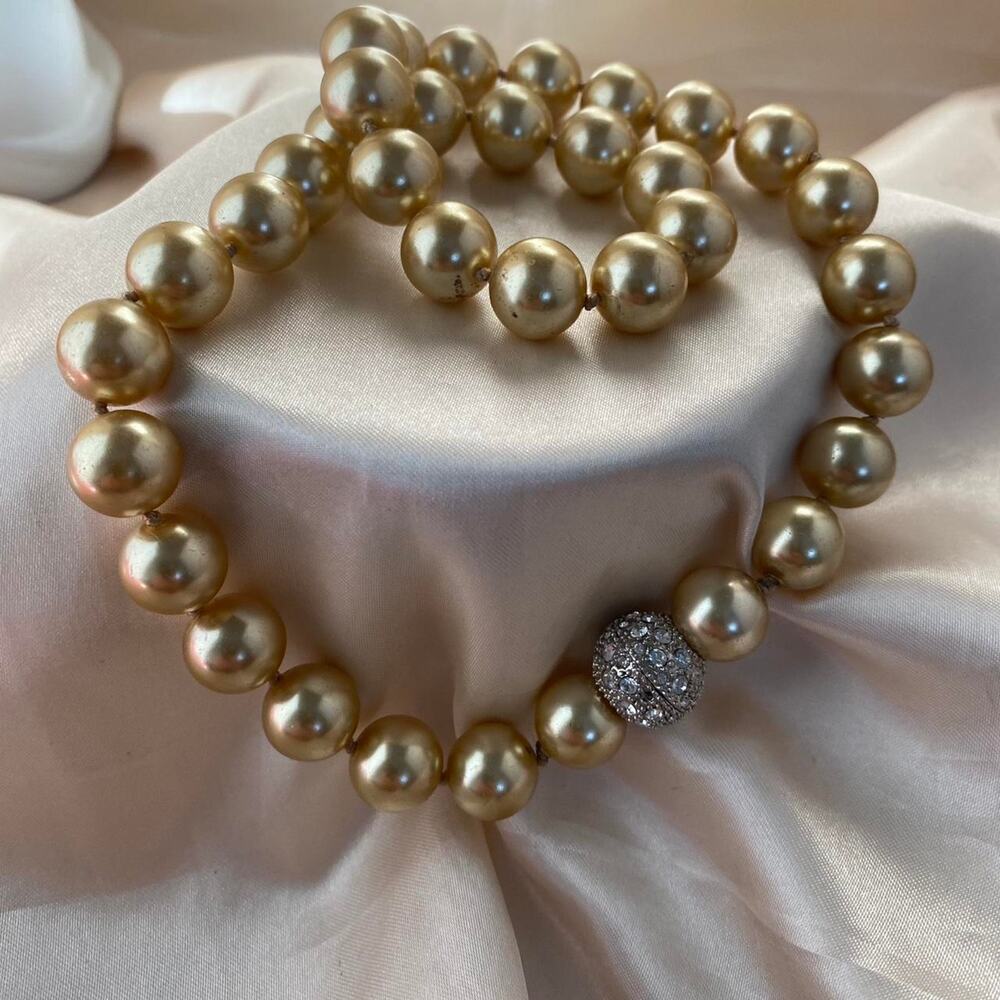 Vintage Golden Glass Pearl Choker Necklace Crystal Rhinestone Magnetic Clasp